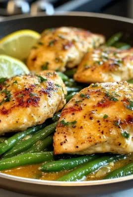 Lemon Garlic Butter Chicken and Green Beans Skillet